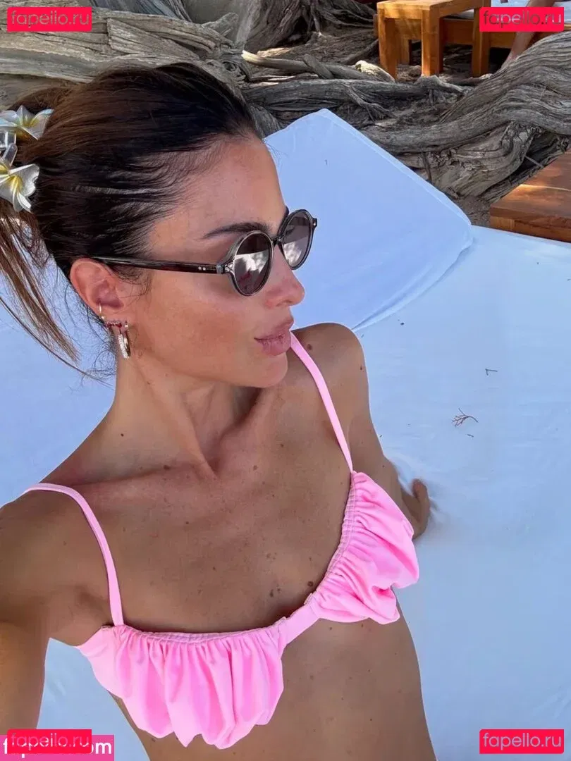 Agustina Onlyfans Photo Gallery 