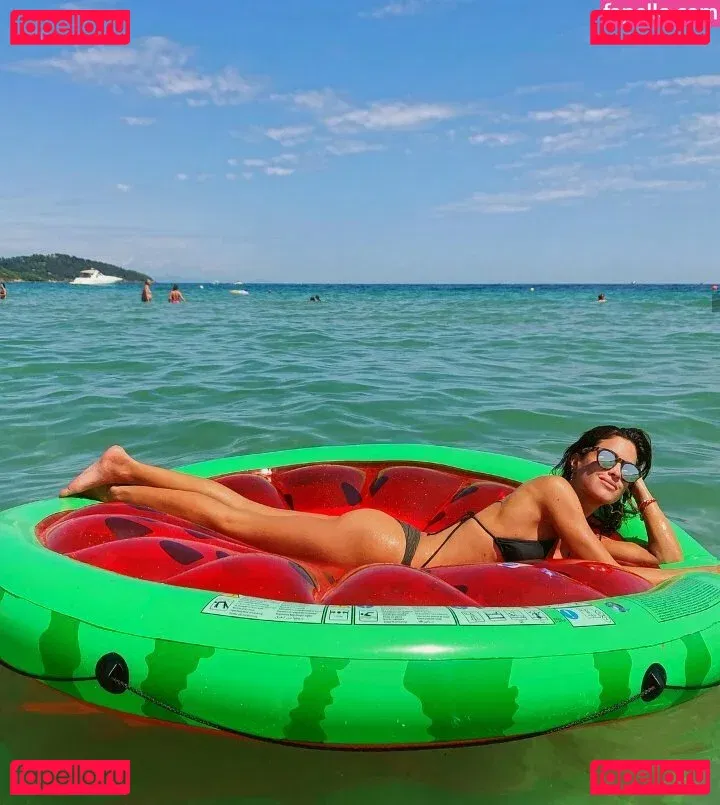 Agustina Onlyfans Photo Gallery 