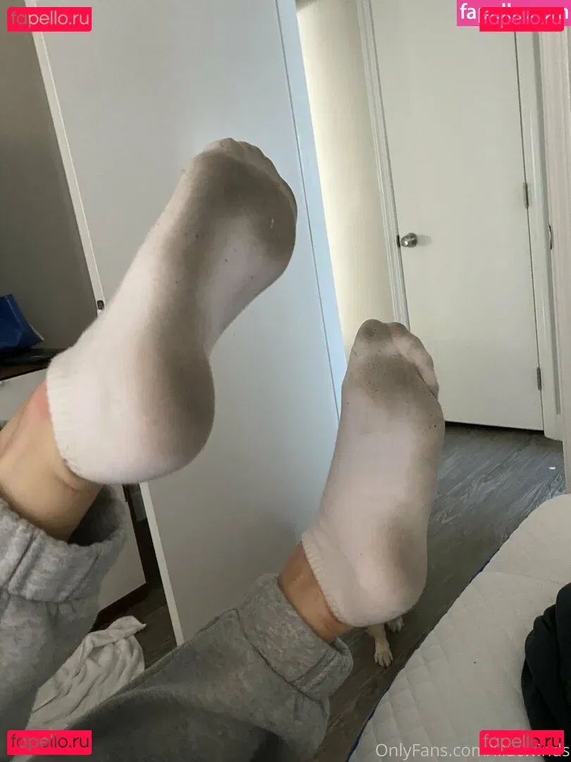 lilacwinds Onlyfans Photo Gallery 