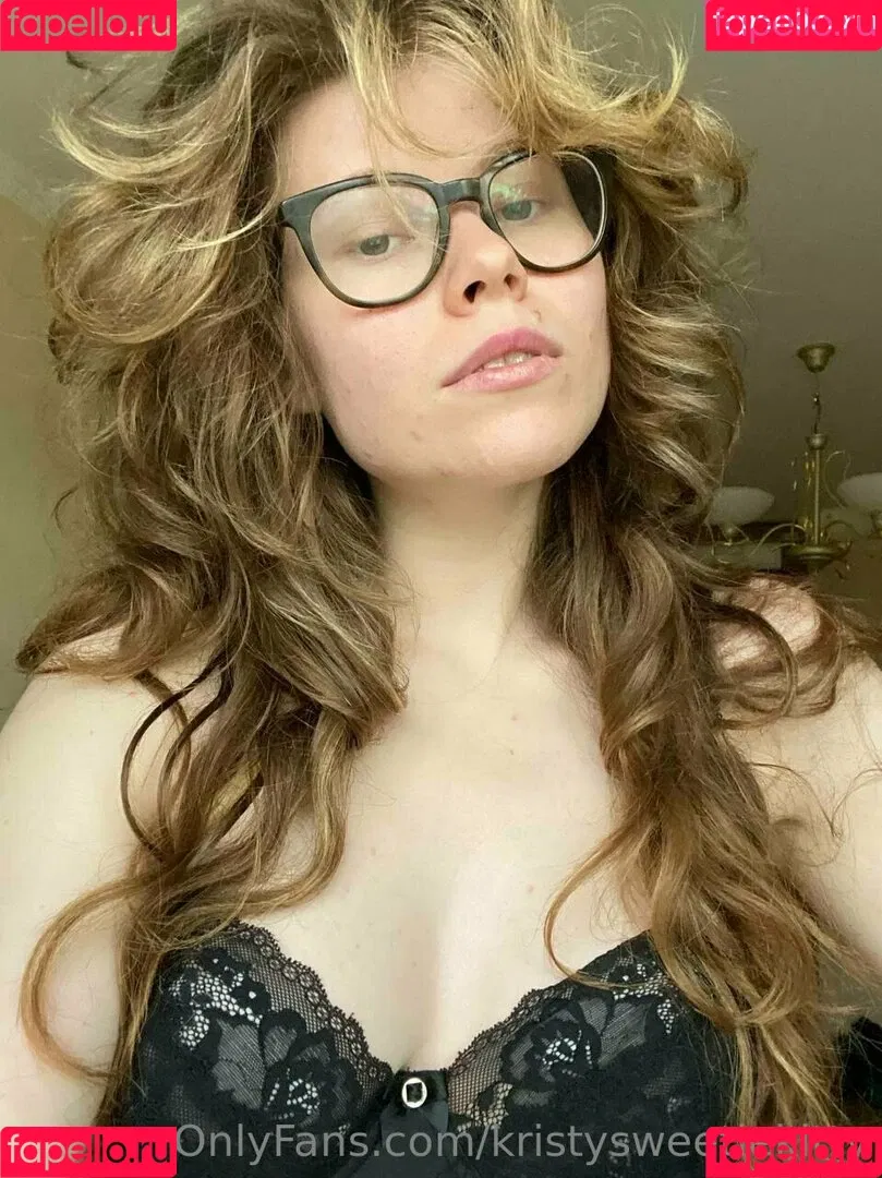 kristysweetiekitty Onlyfans Photo Gallery 