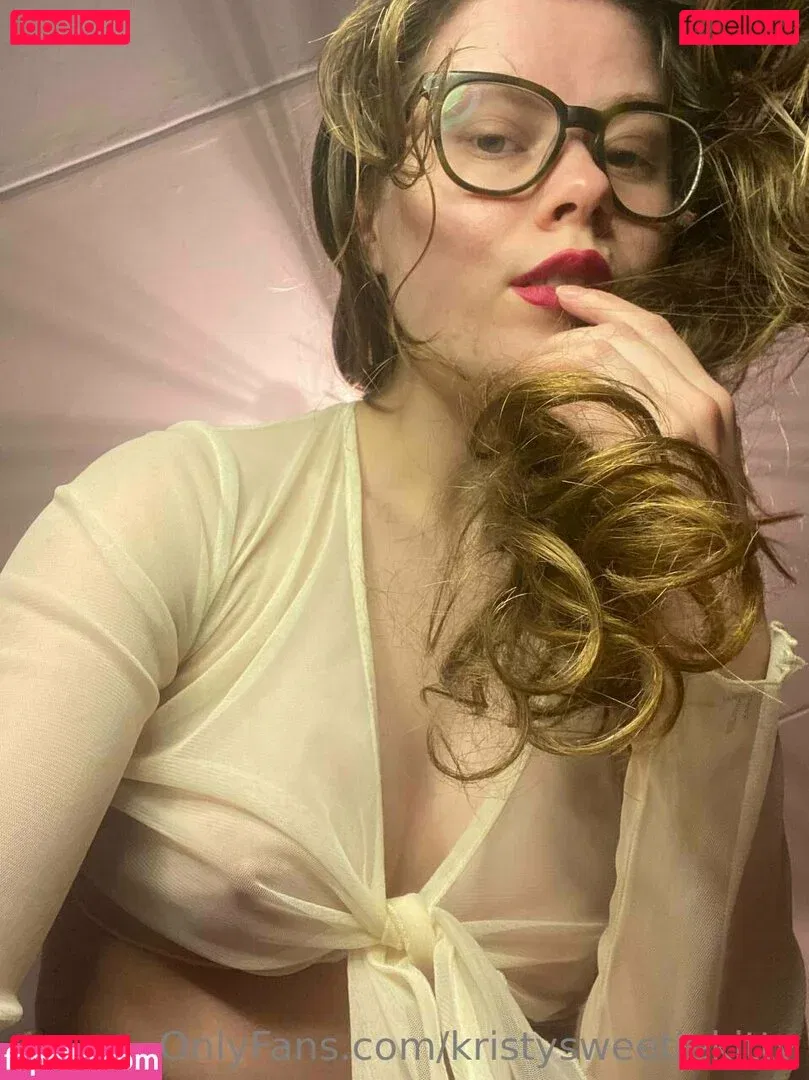 kristysweetiekitty Onlyfans Photo Gallery 
