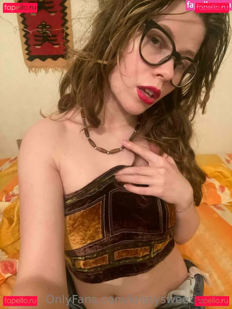 kristysweetiekitty Onlyfans Photo Gallery 