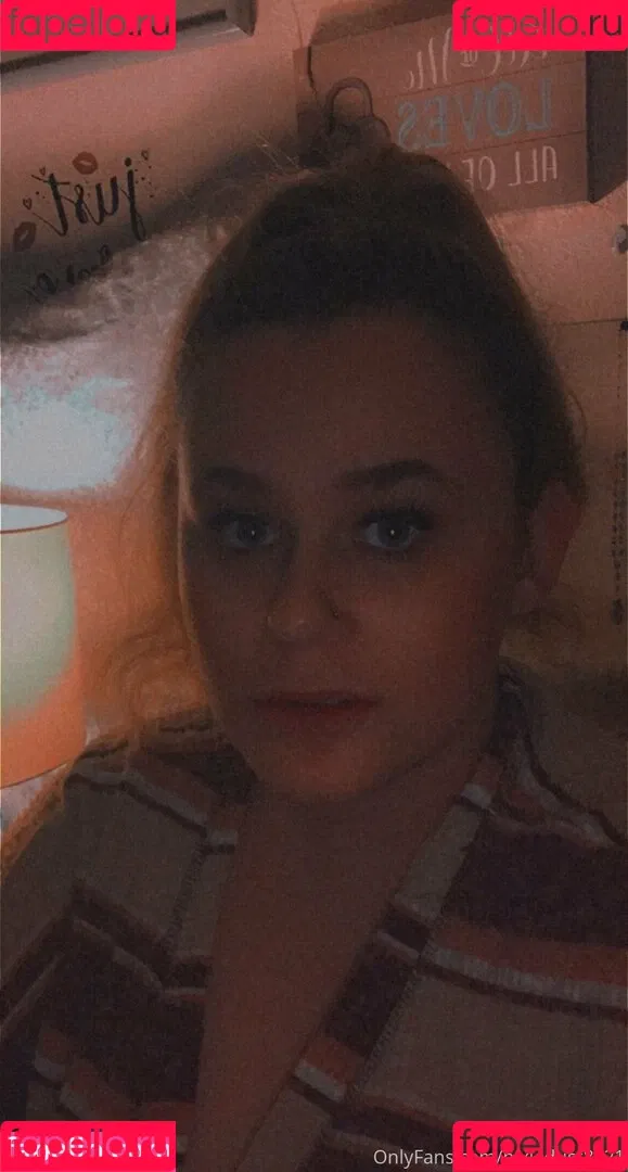 pixiedust8921 Onlyfans Photo Gallery 
