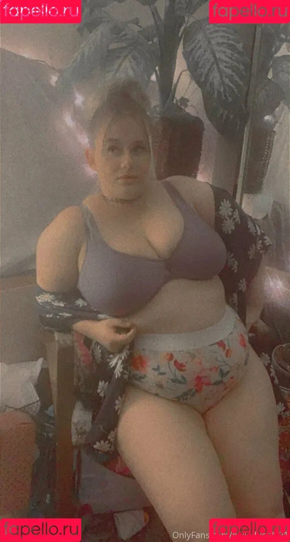 pixiedust8921 Onlyfans Photo Gallery 