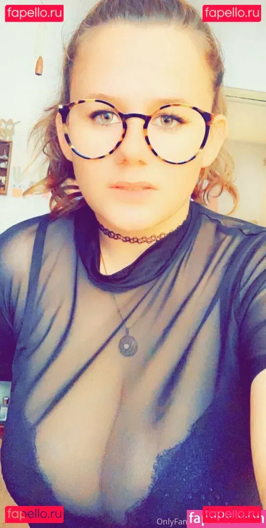 pixiedust8921 Onlyfans Photo Gallery 