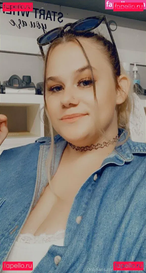 pixiedust8921 Onlyfans Photo Gallery 