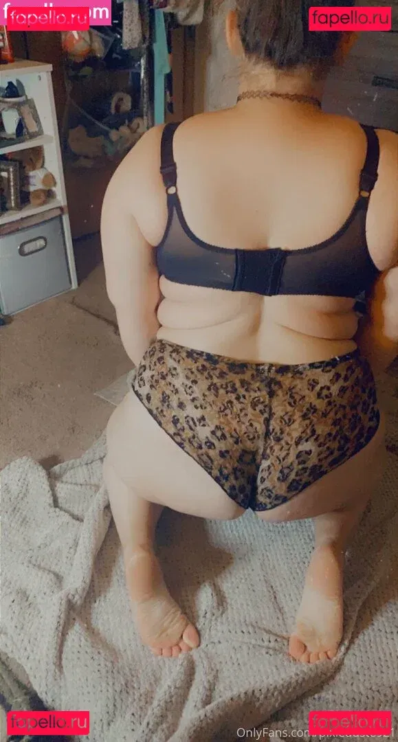 pixiedust8921 Onlyfans Photo Gallery 