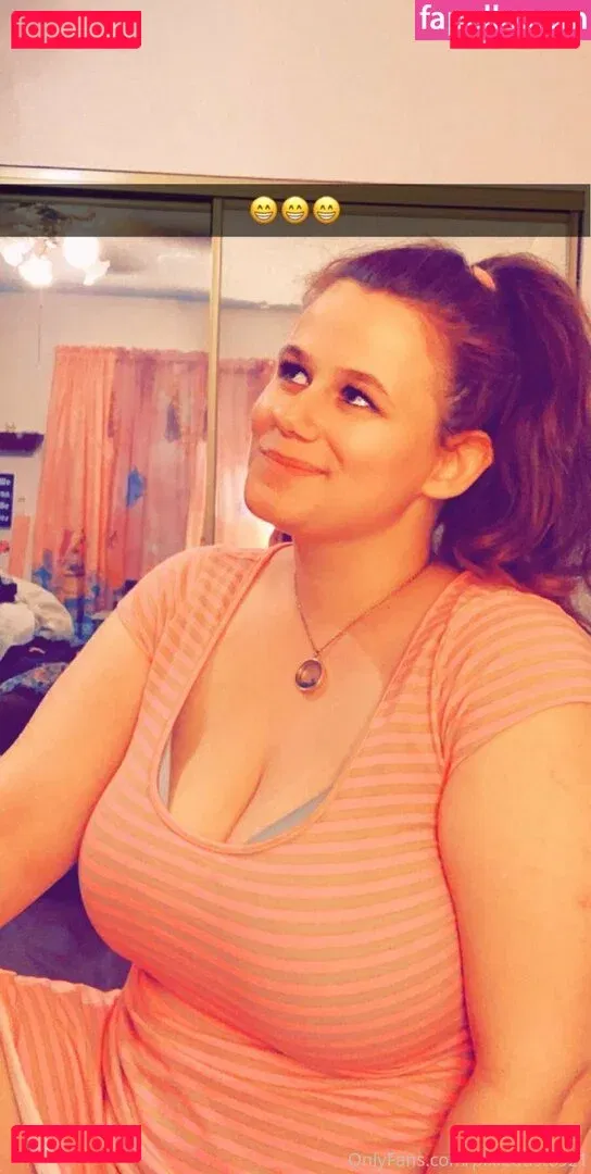 pixiedust8921 Onlyfans Photo Gallery 