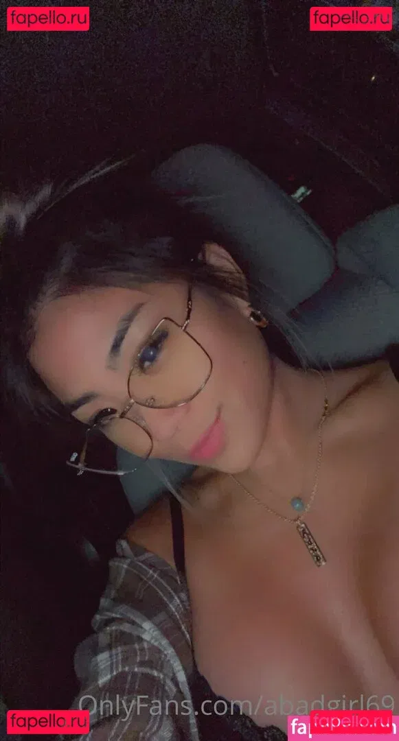 abadgirl69 Onlyfans Photo Gallery 