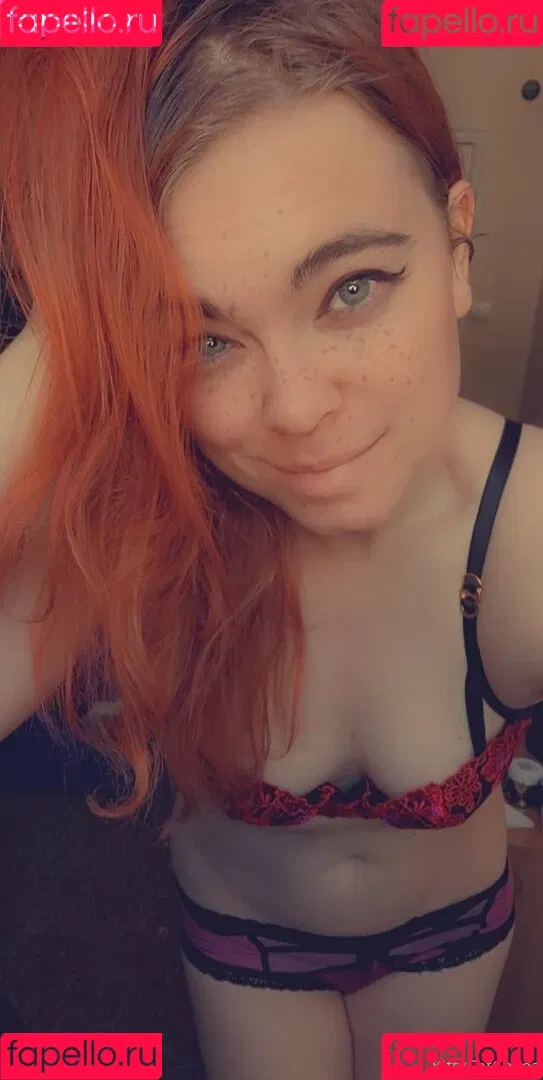naughtylittlekitten93 Onlyfans Photo Gallery 
