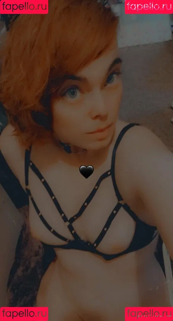 naughtylittlekitten93 Onlyfans Photo Gallery 