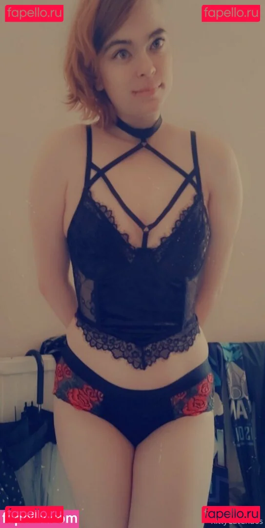 naughtylittlekitten93 Onlyfans Photo Gallery 