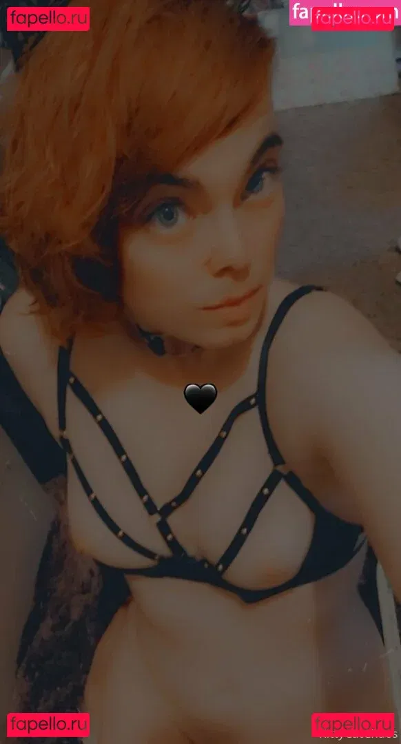 naughtylittlekitten93 Onlyfans Photo Gallery 