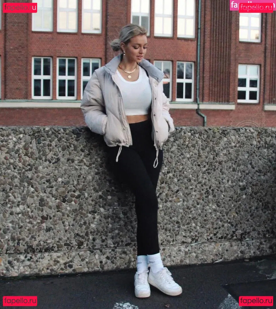 Kngemma Onlyfans Photo Gallery 