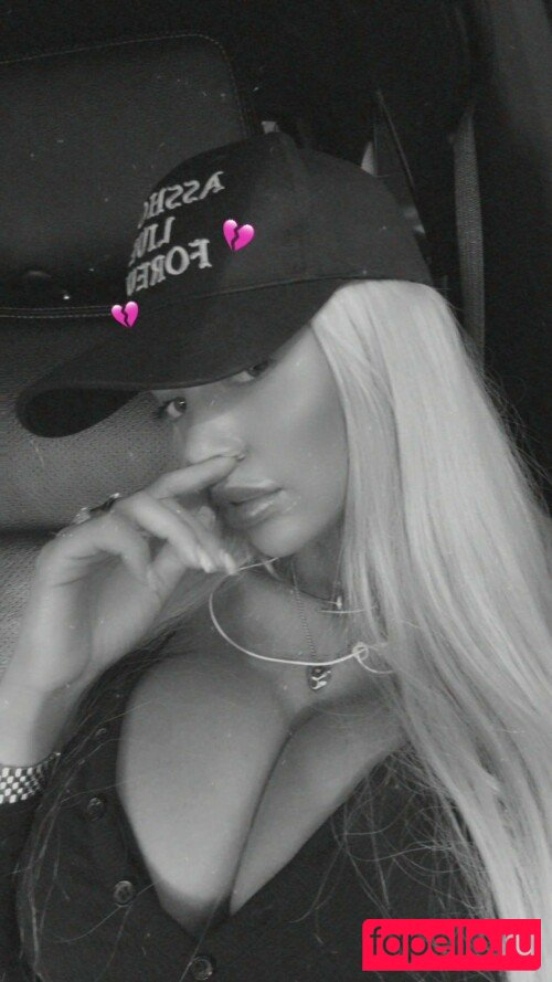 Kngemma Onlyfans Photo Gallery 