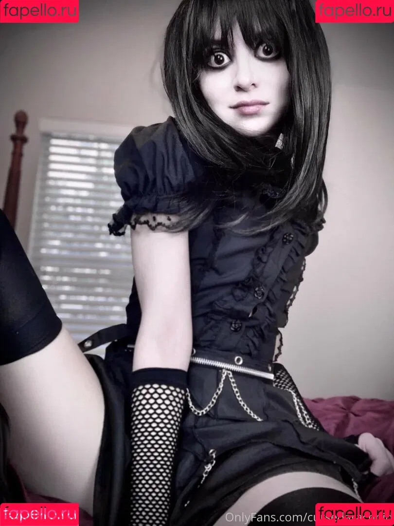CursedArachnid Onlyfans Photo Gallery 