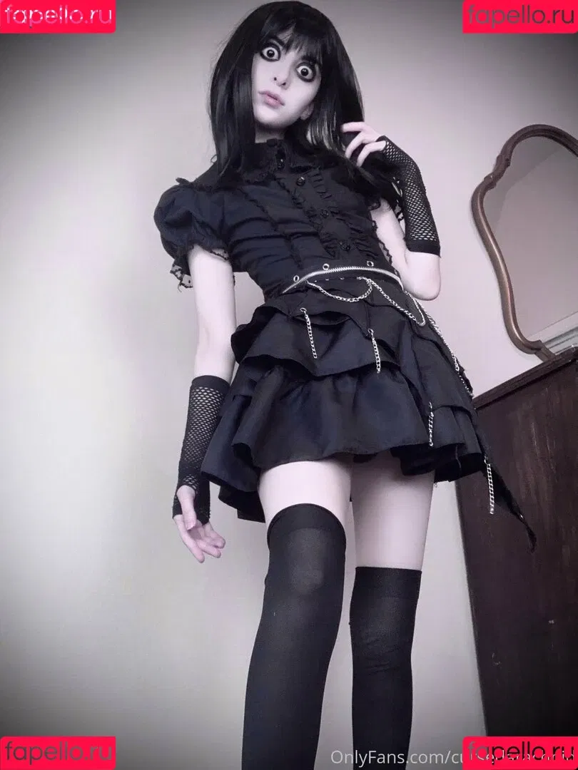 CursedArachnid Onlyfans Photo Gallery 