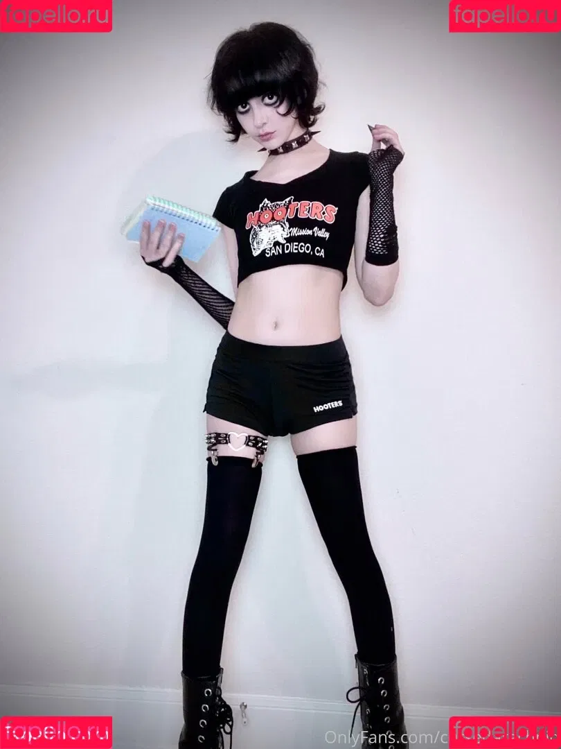 CursedArachnid Onlyfans Photo Gallery 