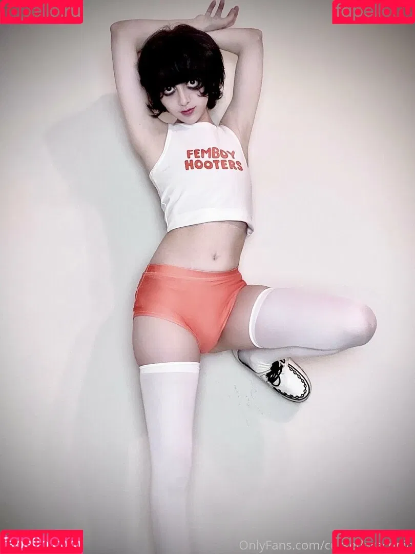 CursedArachnid Onlyfans Photo Gallery 