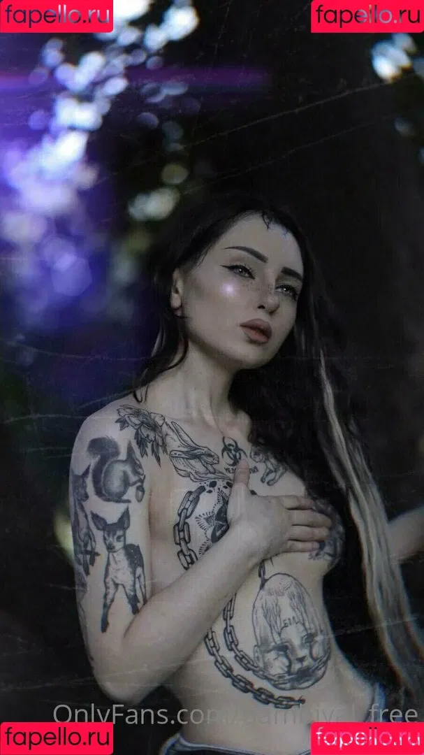 bambival_free Onlyfans Photo Gallery 
