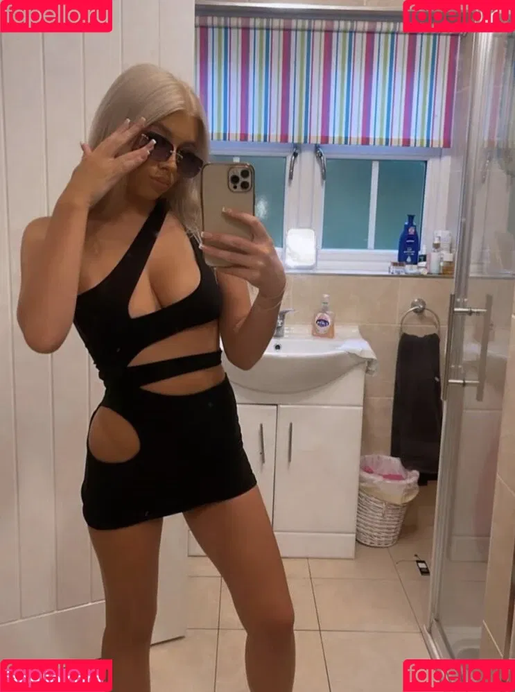 Neve Ellel Onlyfans Photo Gallery 