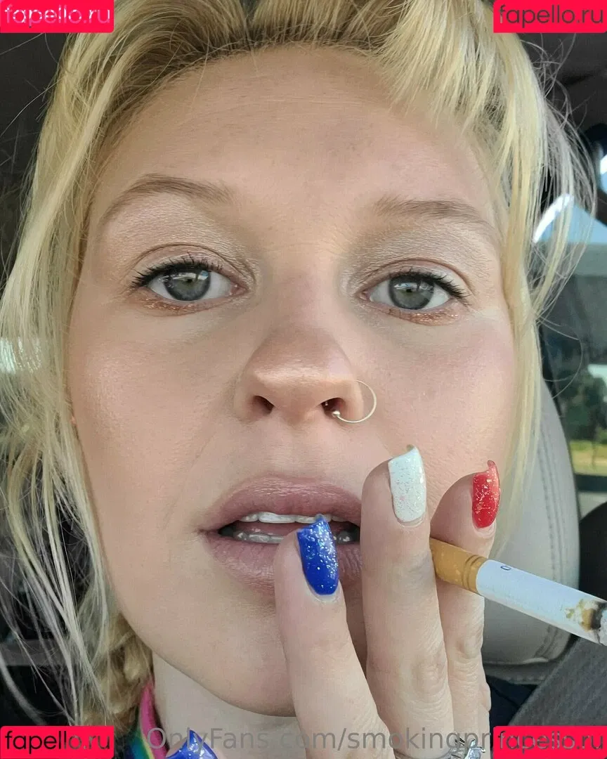 smokingprincessof Onlyfans Photo Gallery 
