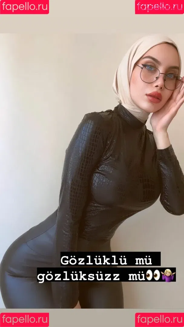 sariikubraa Onlyfans Photo Gallery 
