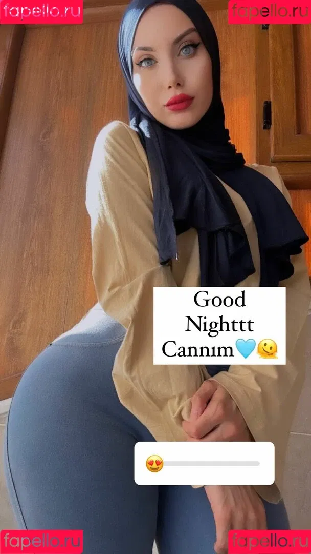sariikubraa Onlyfans Photo Gallery 