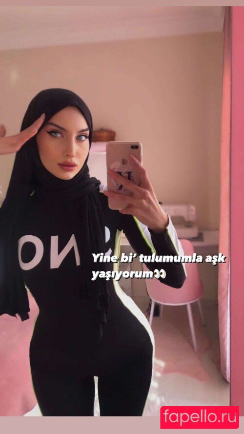 sariikubraa Nude Onlyfans Photo 36
