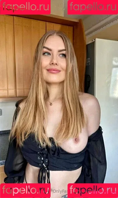 valentina_reina Onlyfans Photo Gallery 