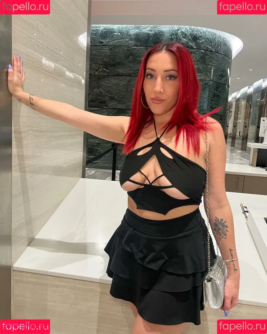 thetoplesscomic Onlyfans Photo Gallery 