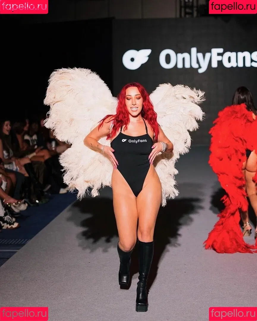 thetoplesscomic Onlyfans Photo Gallery 