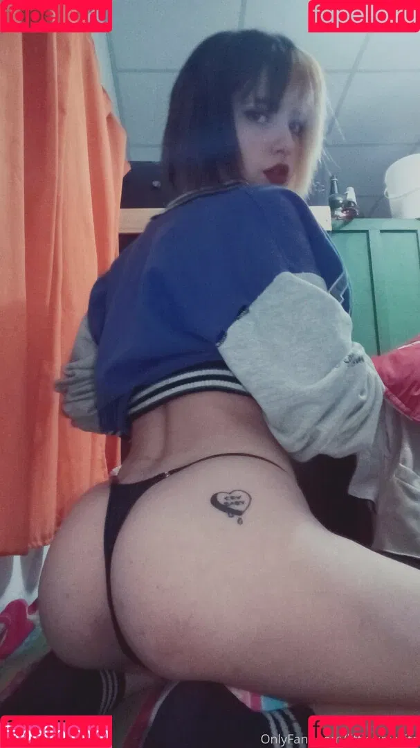littlesircesita Onlyfans Photo Gallery 