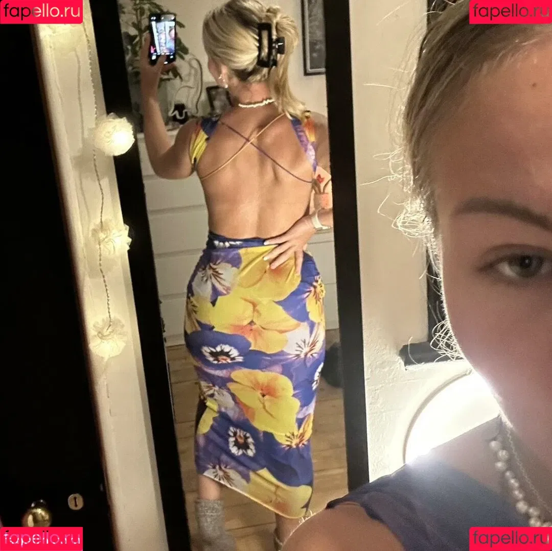 Hattie Vanneman Onlyfans Photo Gallery 