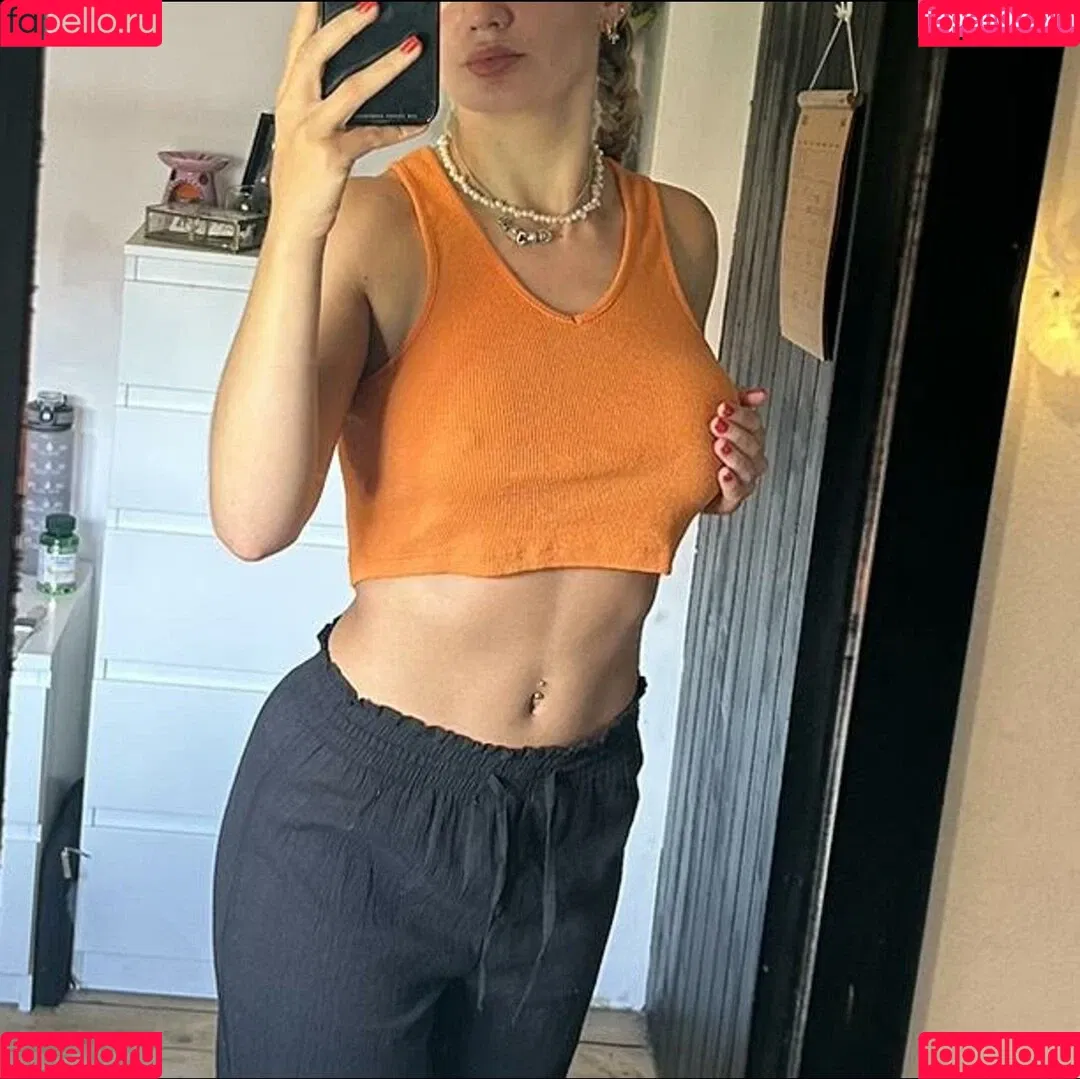Hattie Vanneman Onlyfans Photo Gallery 