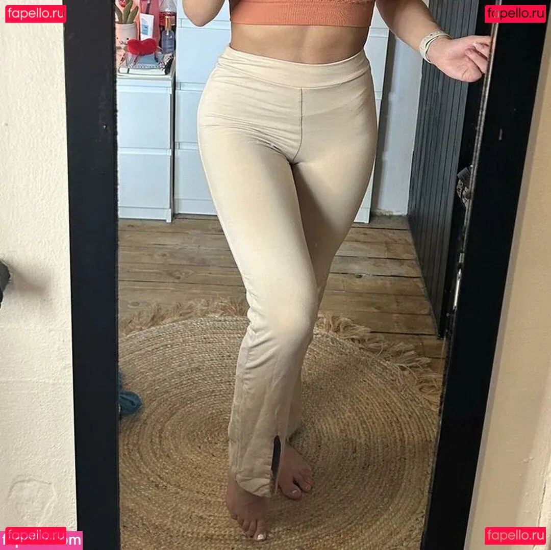 Hattie Vanneman Onlyfans Photo Gallery 