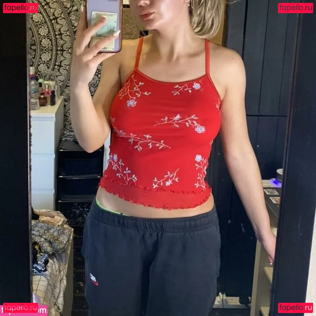 Hattie Vanneman Onlyfans Photo Gallery 