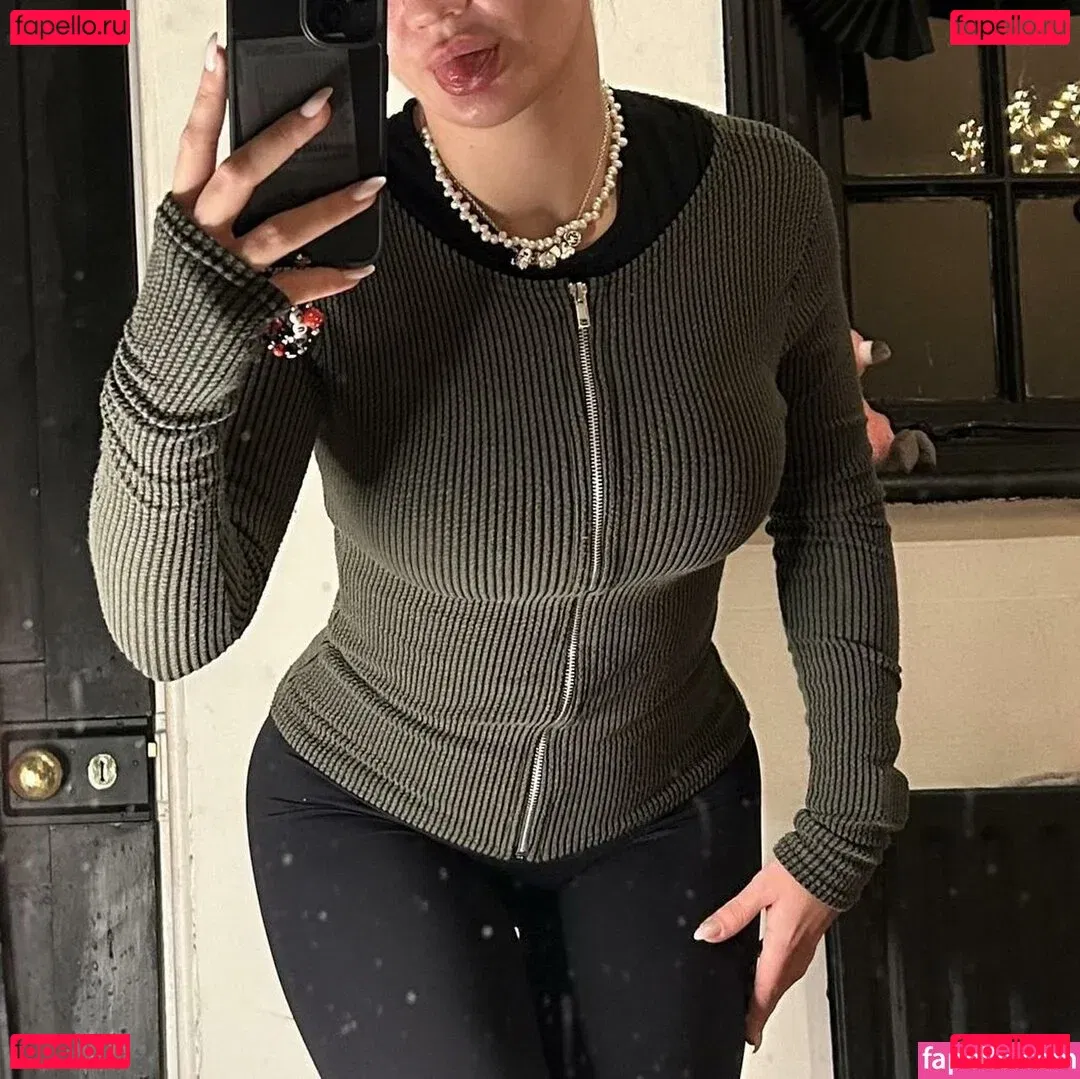 Hattie Vanneman Onlyfans Photo Gallery 