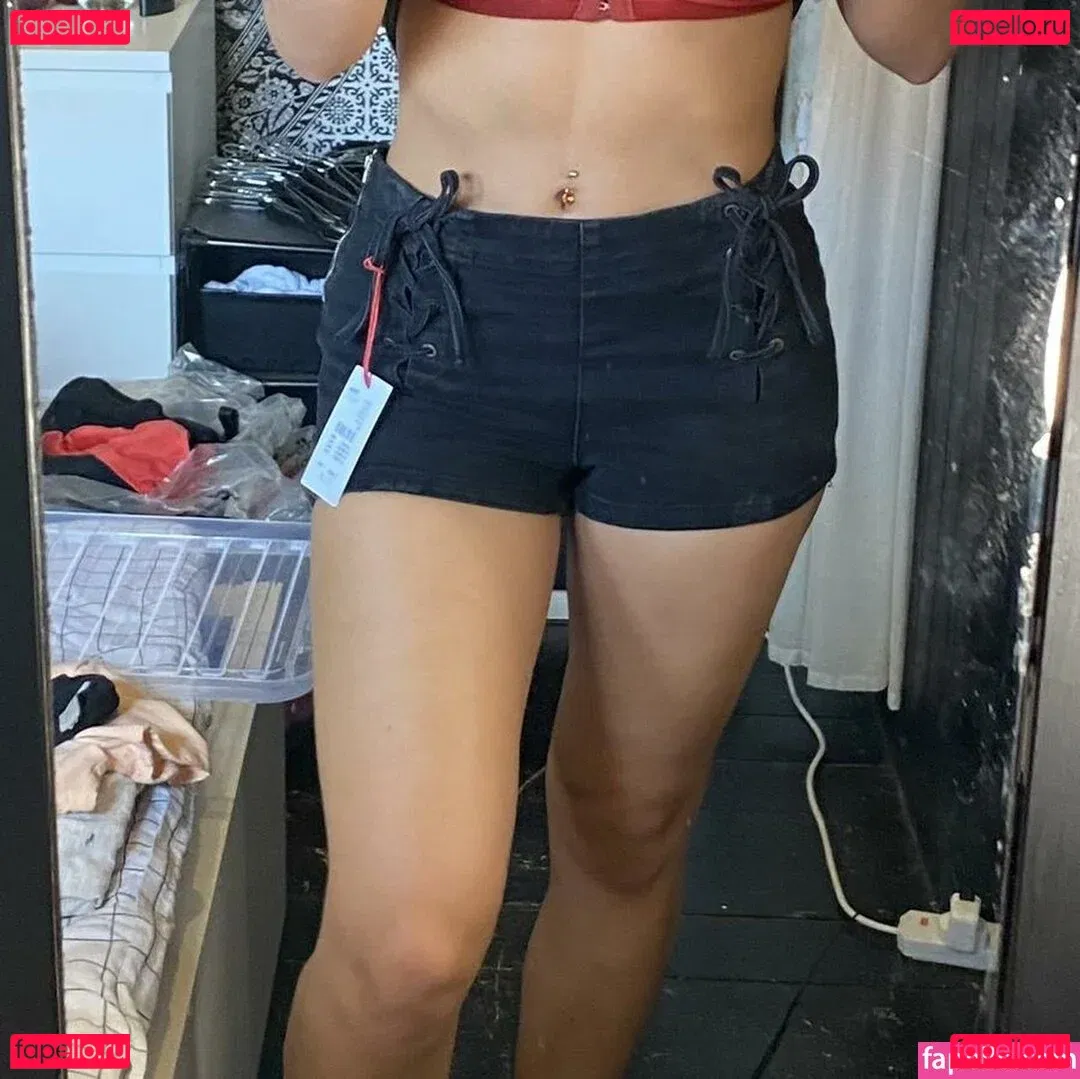 Hattie Vanneman Onlyfans Photo Gallery 