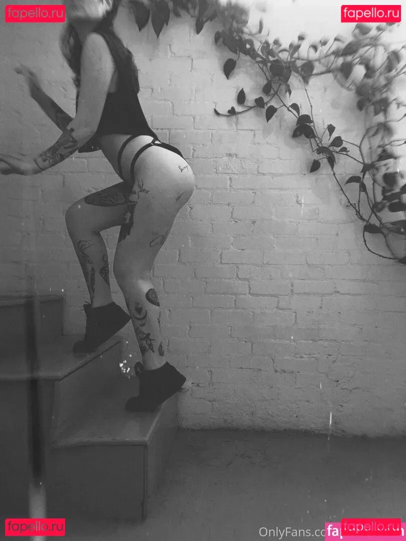 demongvrl Onlyfans Photo Gallery 