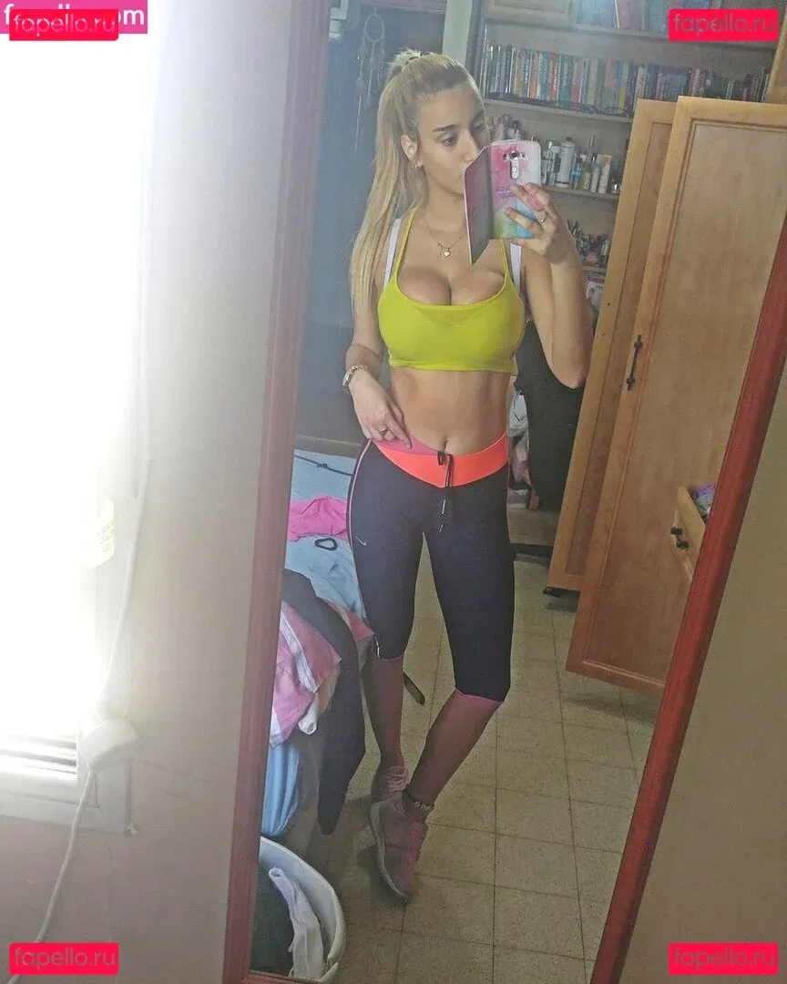 Hen Azulai Onlyfans Photo Gallery 