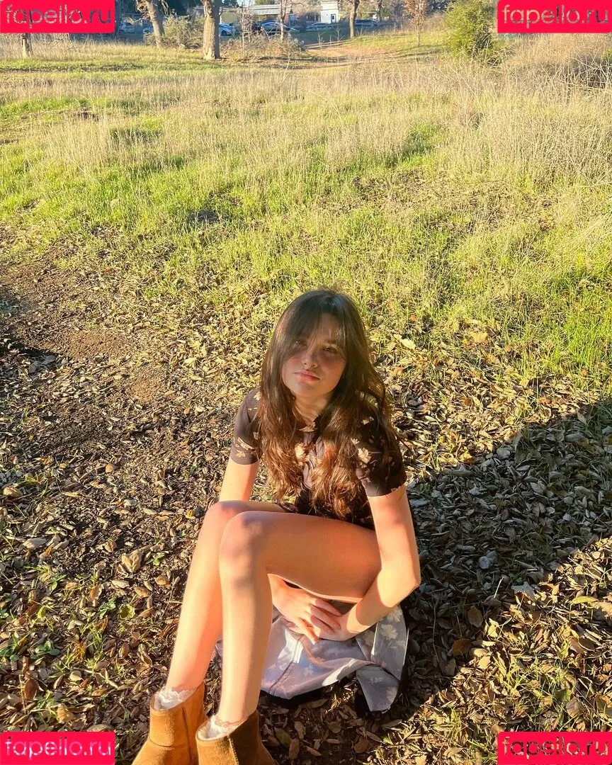 Jules LeBlanc Onlyfans Photo Gallery 