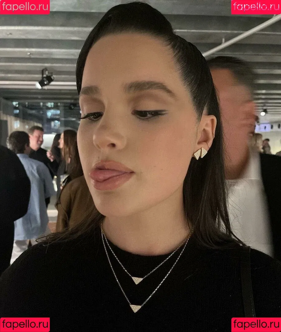 Jules LeBlanc Onlyfans Photo Gallery 