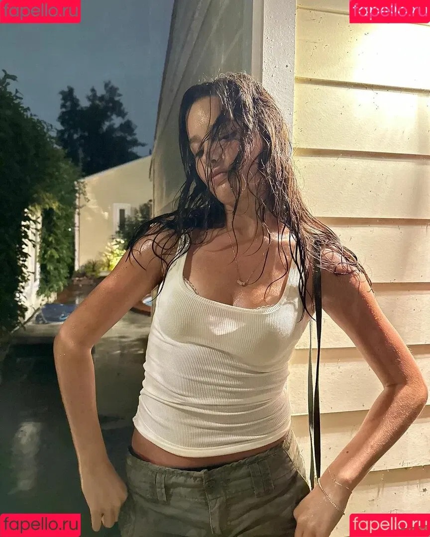 Jules LeBlanc Onlyfans Photo Gallery 