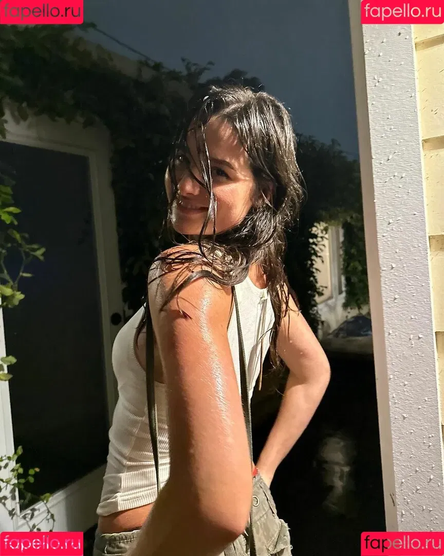 Jules LeBlanc Onlyfans Photo Gallery 
