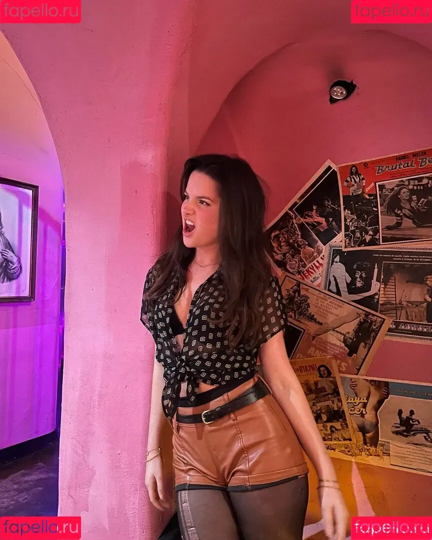 Jules LeBlanc Onlyfans Photo Gallery 
