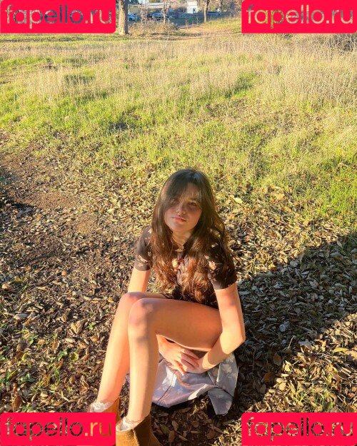 Jules LeBlanc Onlyfans Photo Gallery 