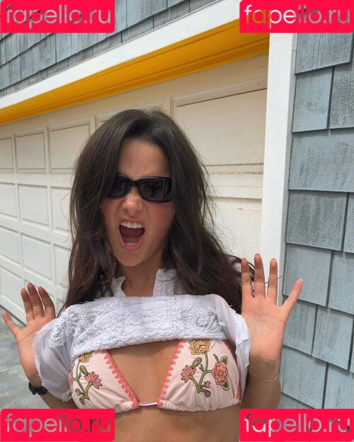 Jules LeBlanc Onlyfans Photo Gallery 