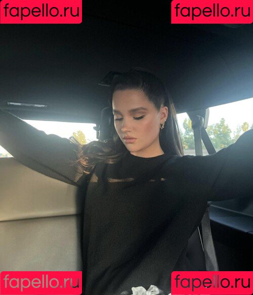 Jules LeBlanc Onlyfans Photo Gallery 