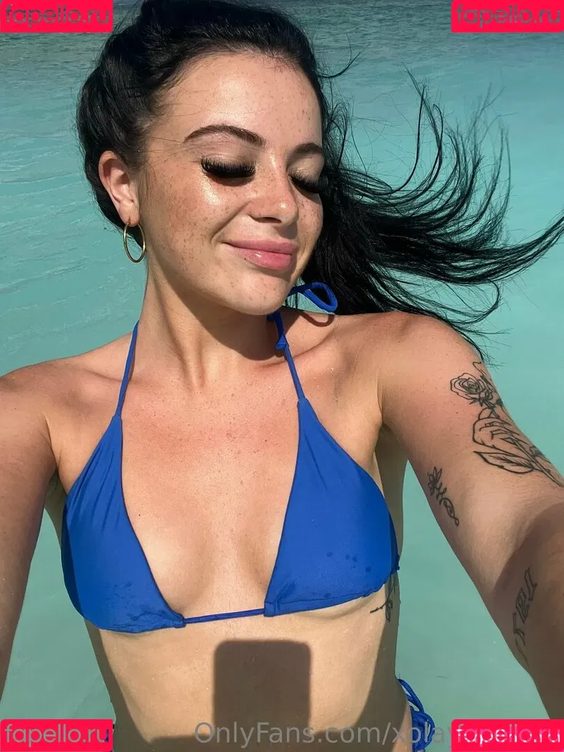xolaylarosee Onlyfans Photo Gallery 